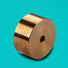 Wire drive roller grooved